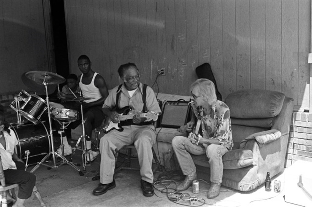 Cedric RL Burnside Kenny Brown 2010 © Adam Smith